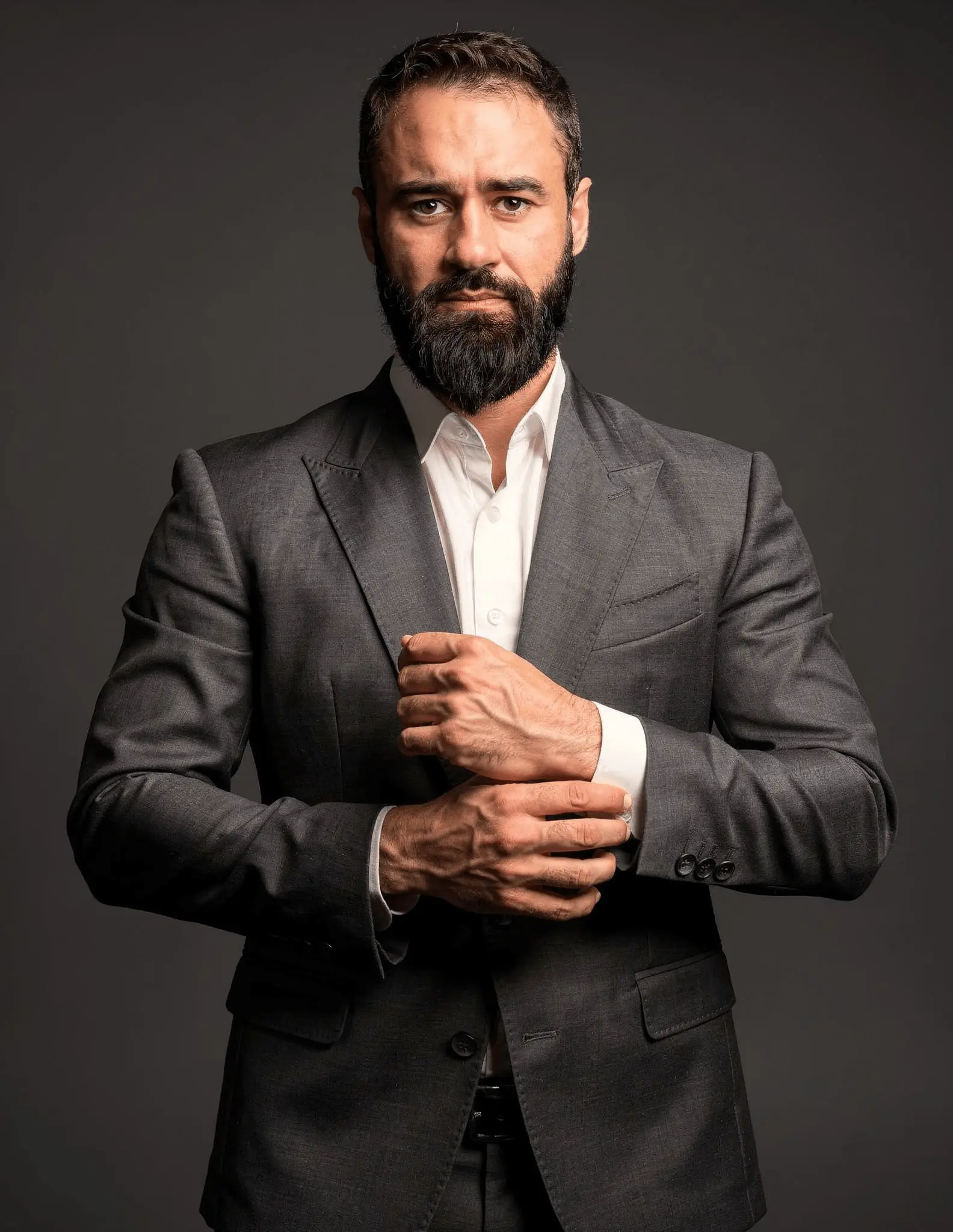 Dr. Douglas Pessanha