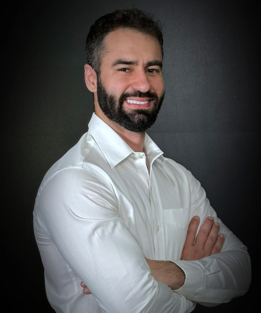 Dr. Douglas Pessanha